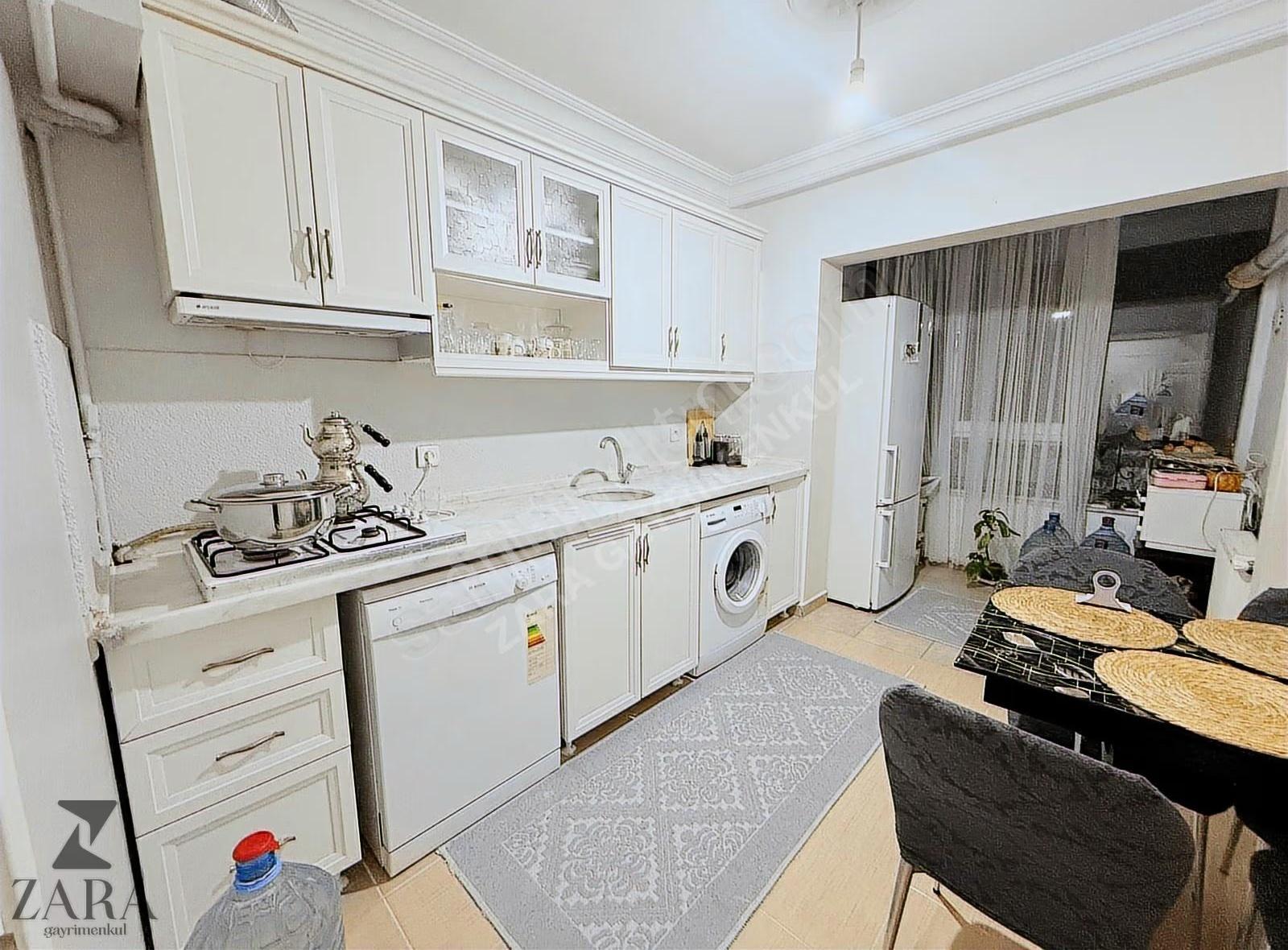 ▄zara▄hocalı Cd. Üzeri Masrafsız Kat Konumunda 3+1_120m² Daire.