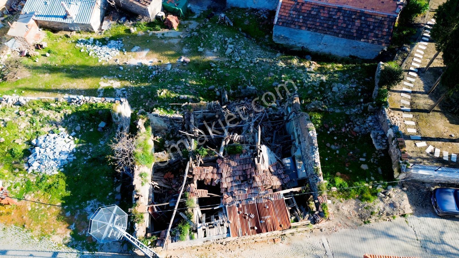 Bergama Paşaköy Mahallesinde Satılık Arsa Konut İmarlı 343m2 - Görsel 14