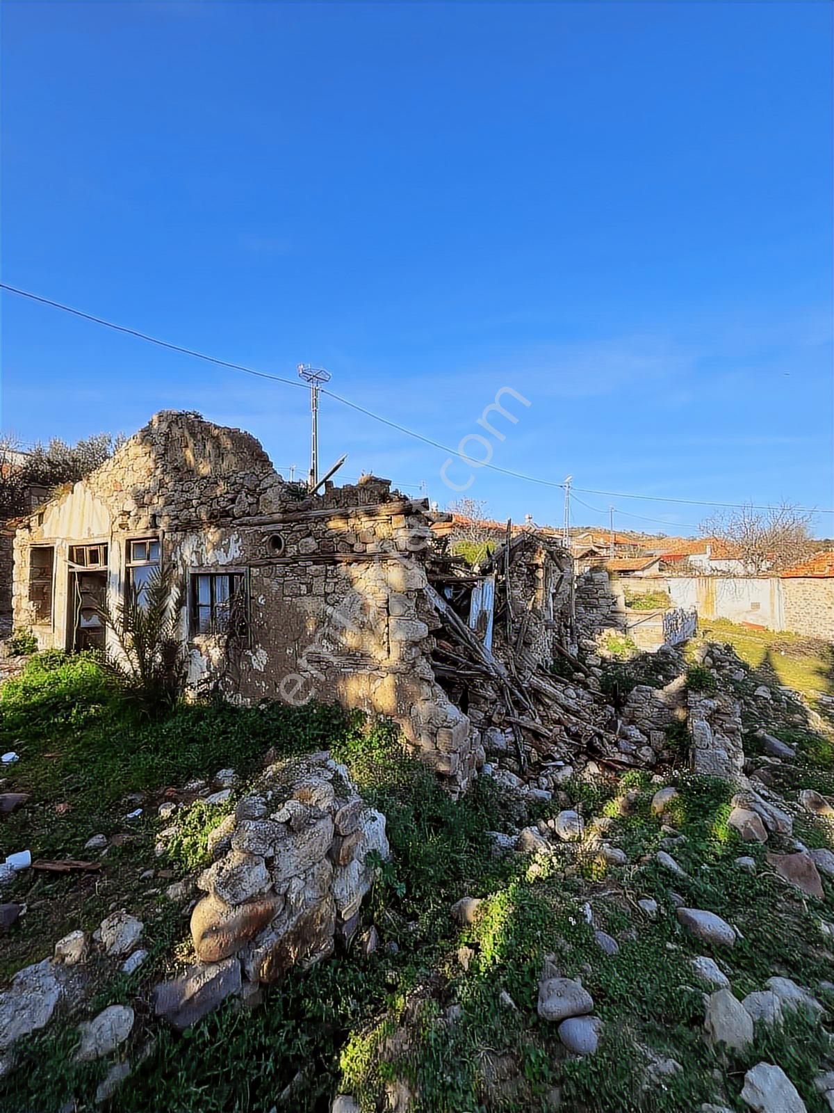 Bergama Paşaköy Mahallesinde Satılık Arsa Konut İmarlı 343m2 - Görsel 26