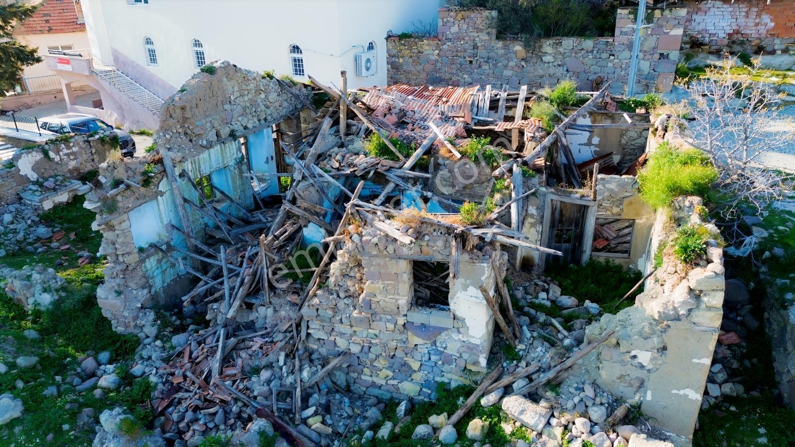Bergama Paşaköy Mahallesinde Satılık Arsa Konut İmarlı 343m2 - Görsel 5