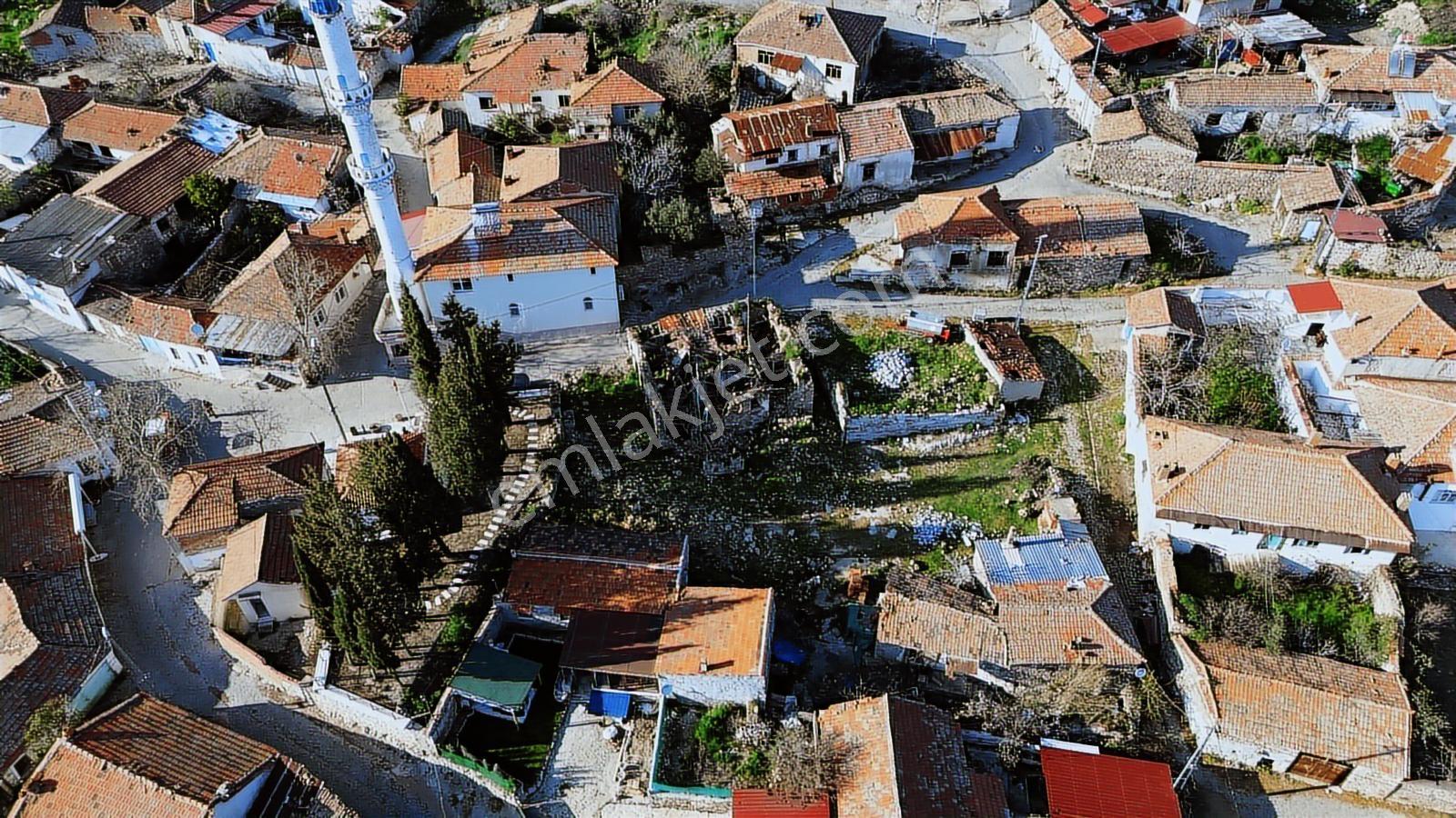Bergama Paşaköy Mahallesinde Satılık Arsa Konut İmarlı 343m2 - Görsel 11