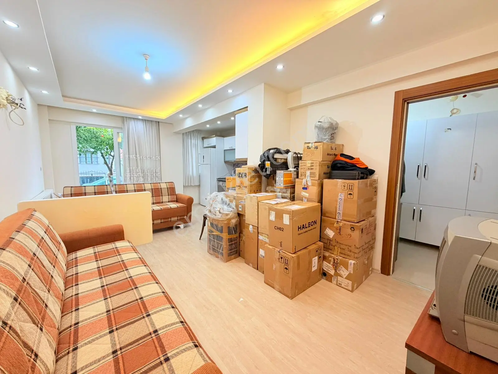 🏡 Göl-san Gayrimenkul’den 🏡 Şirinevler Mahallesii Site İçerisinde 2+1 Satılık Daire - Görsel 3