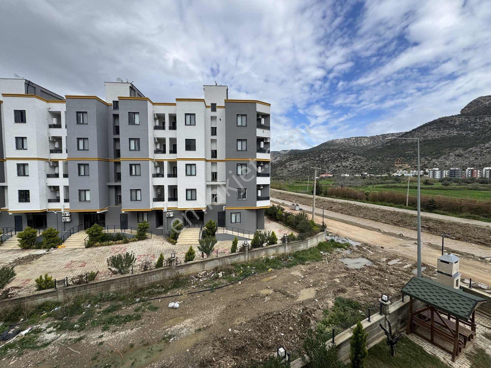 Hrk'den Yeşilovacık'da 1+1 Havuzlu Satılık Lüks Daire - Görsel 24
