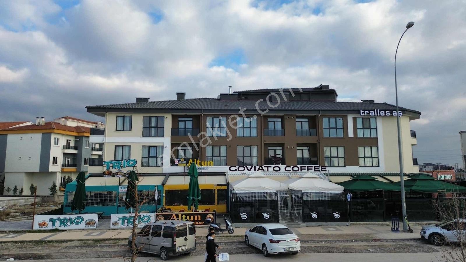 Aratol İstiklal Mahallesi Mülkiyeti Satılık 55+50 M² - Görsel 13