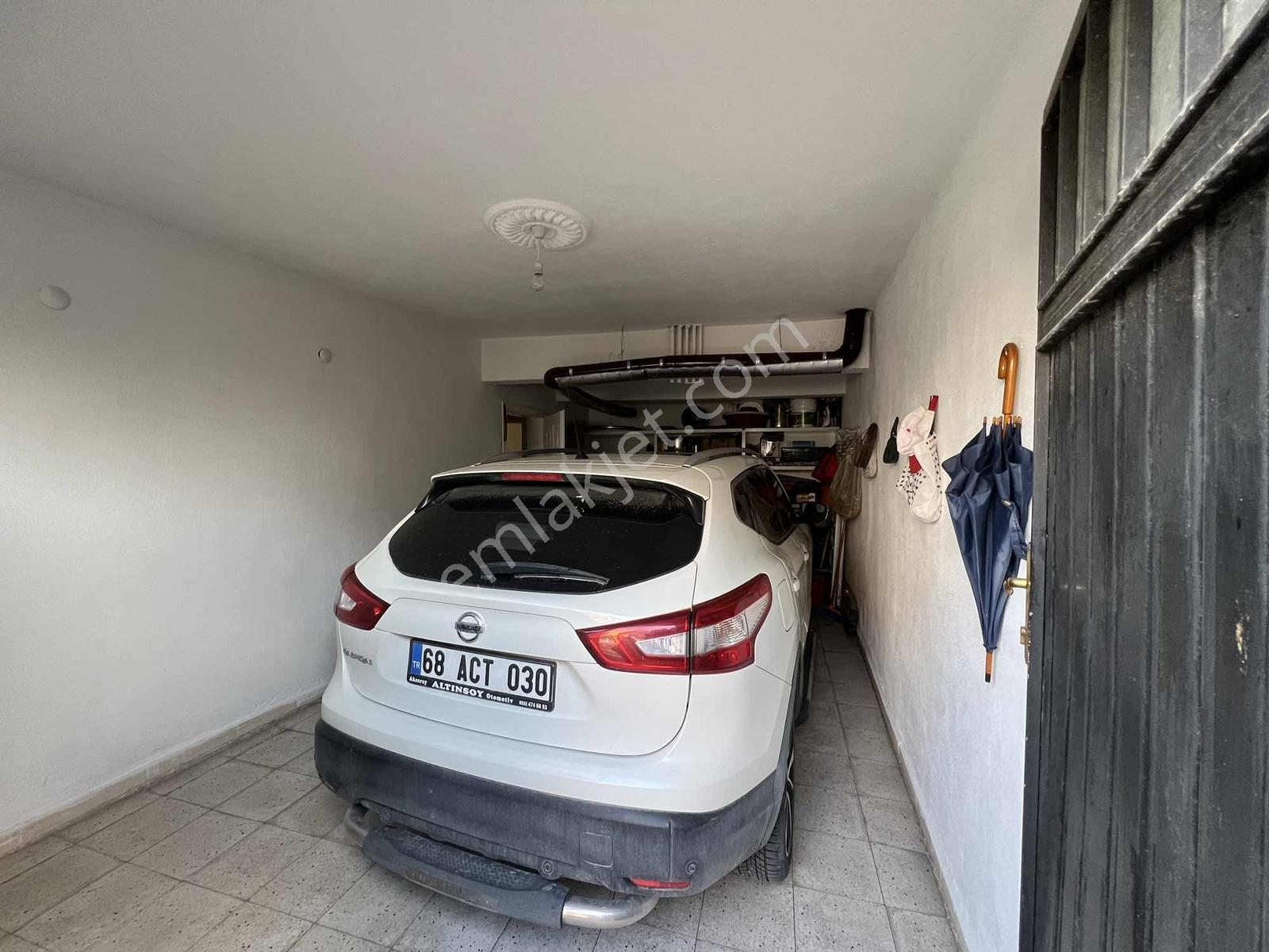 Merkez Cumhuriyet Mahallesinde 7+1 Triblex Lüks Villa -takaslı - Görsel 4