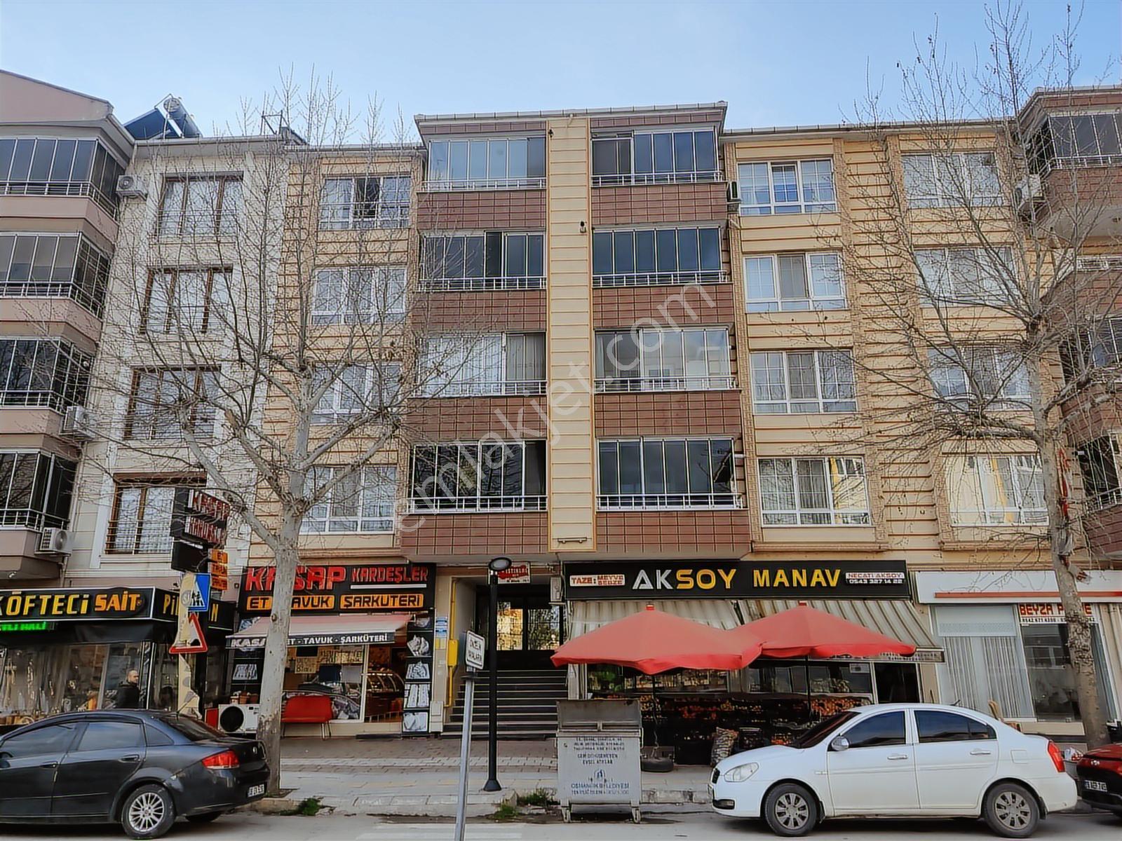 Hastane Caddesi Üzerinde 3+1 Geniş Daire - Görsel 25