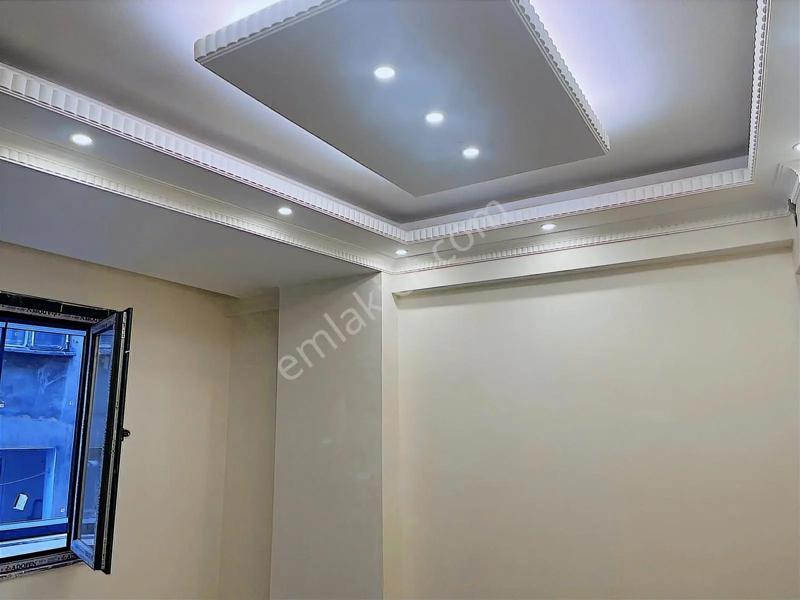 Veliefendi'de Modern Tasarımlı Satılık 4+1 Daire - Görsel 2