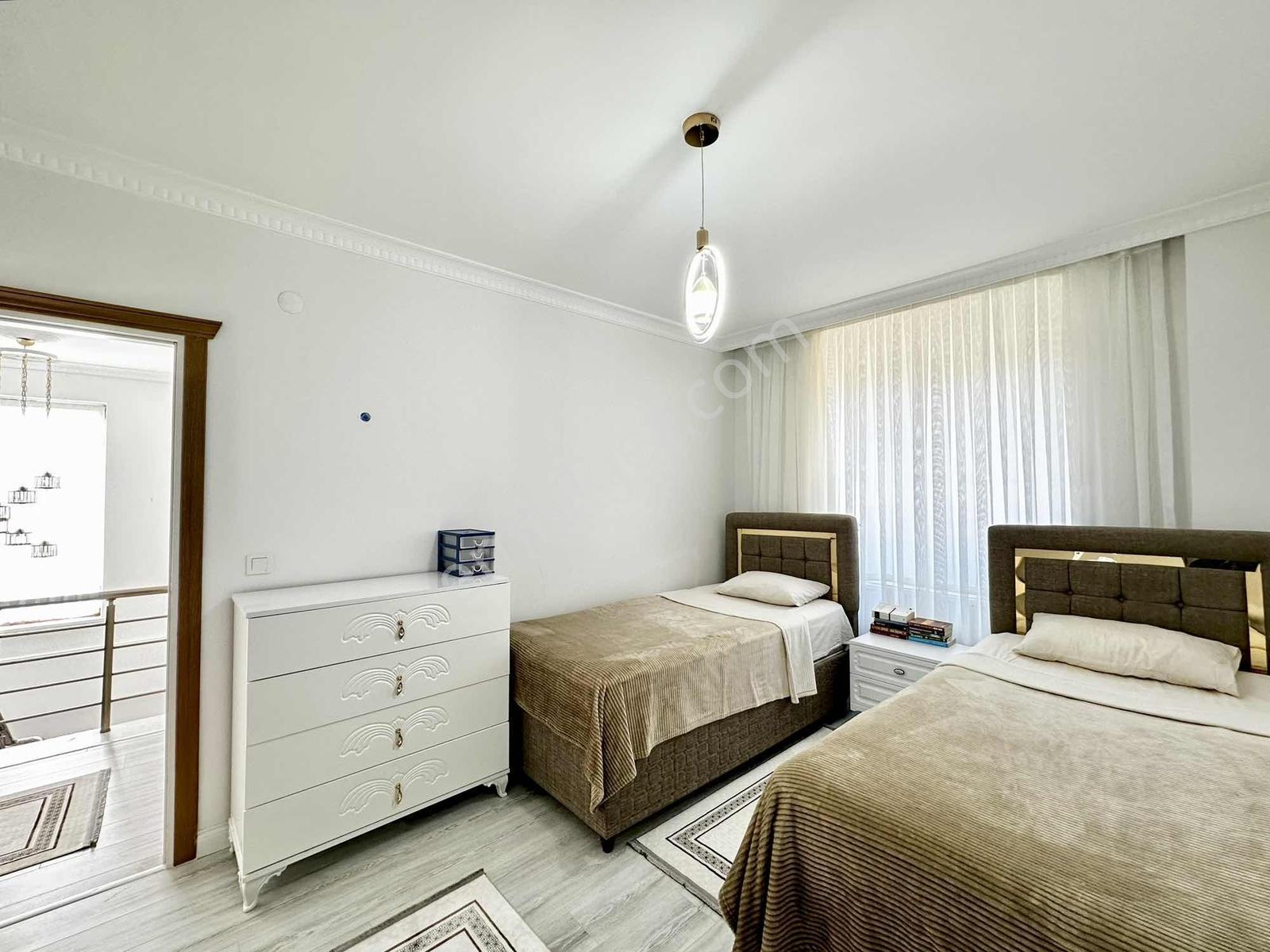 [kassel Yapı] Güvenlikli Sitede-800m2 Bahçe-özel Havuz-5+1 Villa - Görsel 35