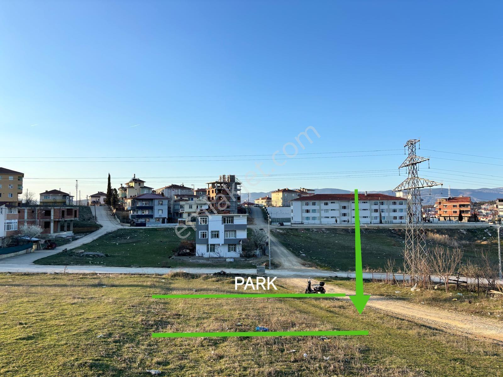 Satılık Arsa – Köşe (377)m² Esentepe Mahallesi