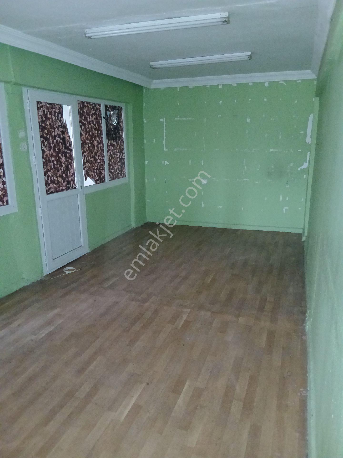 Aysu Konut Emlaktan Kiralık 25 Metre Kare Pasaj İçi Büro 3. Kat Manisa Akhisarda - Görsel 2
