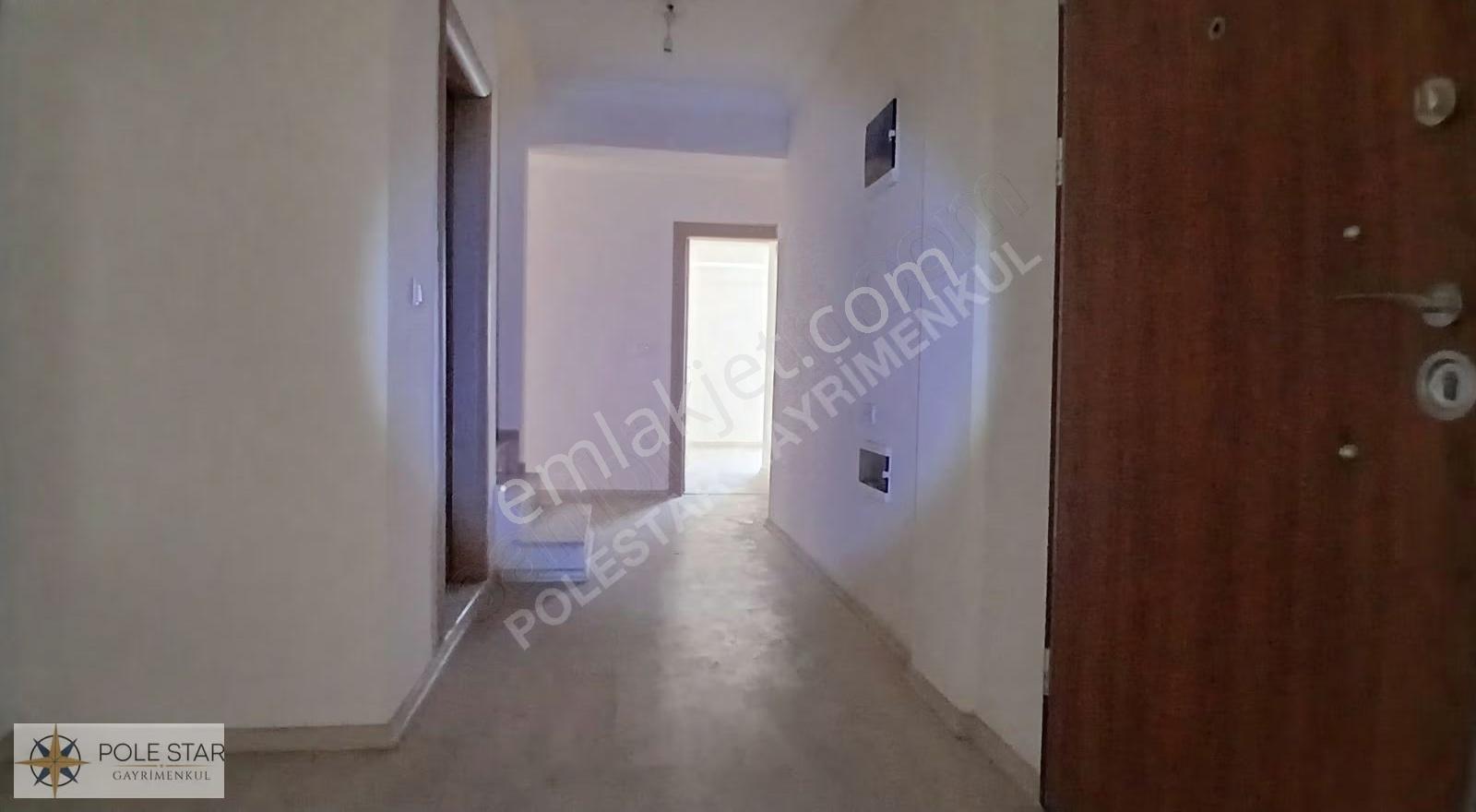 İncirliova Cumhuriyet'te Kiralık Ultra Geniş 5+1 Dubleks Daire - Görsel 9