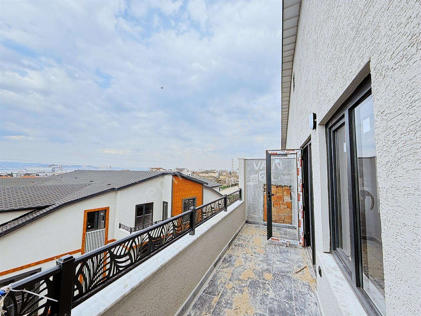 Yazlık Merkezde Ebeveyn Banyolu, Eğimsiz Çatı Dubleks 3+1 Daire - Görsel 26