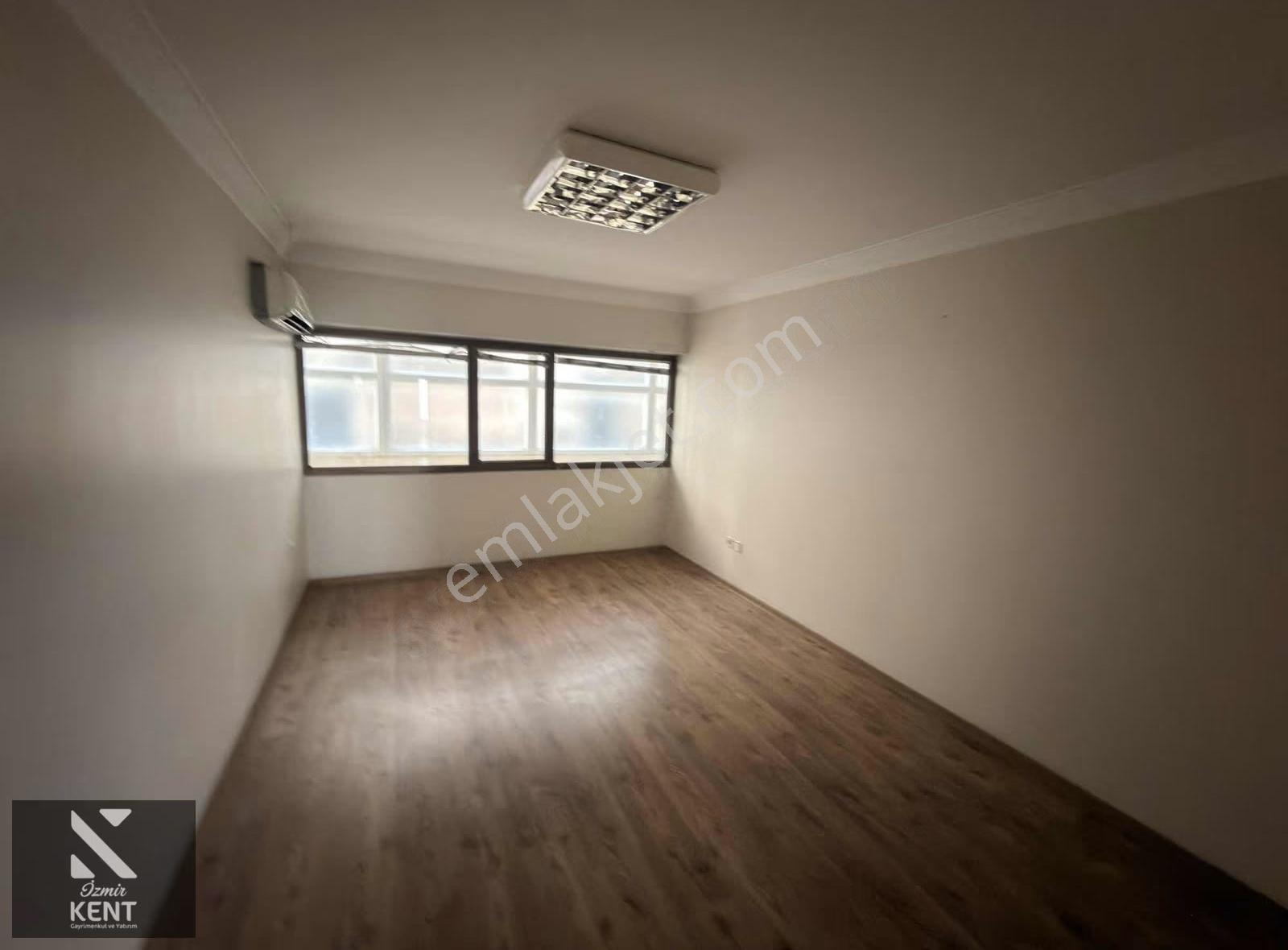 İzmir Konak Kiralık 170 M2 Ofis 3+1 Deniz Manzaralı - Görsel 6