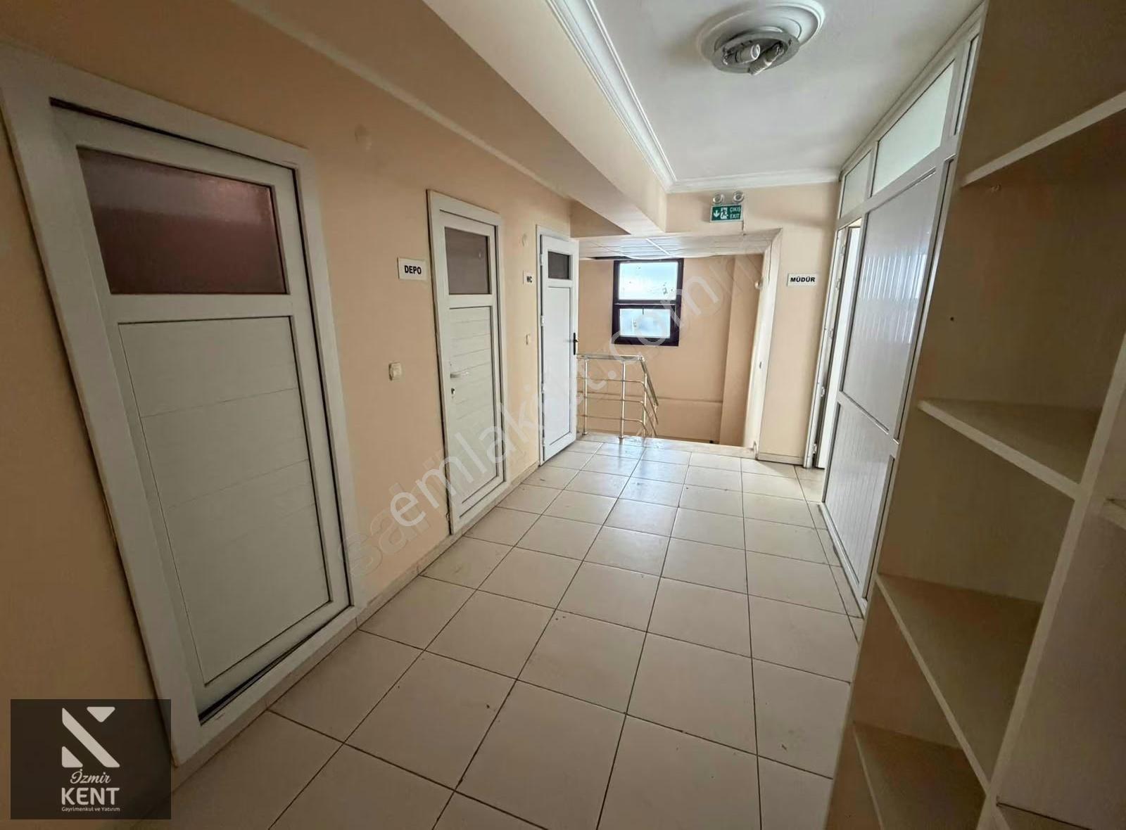 Kemalpaşa Satılık Dükkan 420m2 Batar Katlı Depolu - Görsel 23