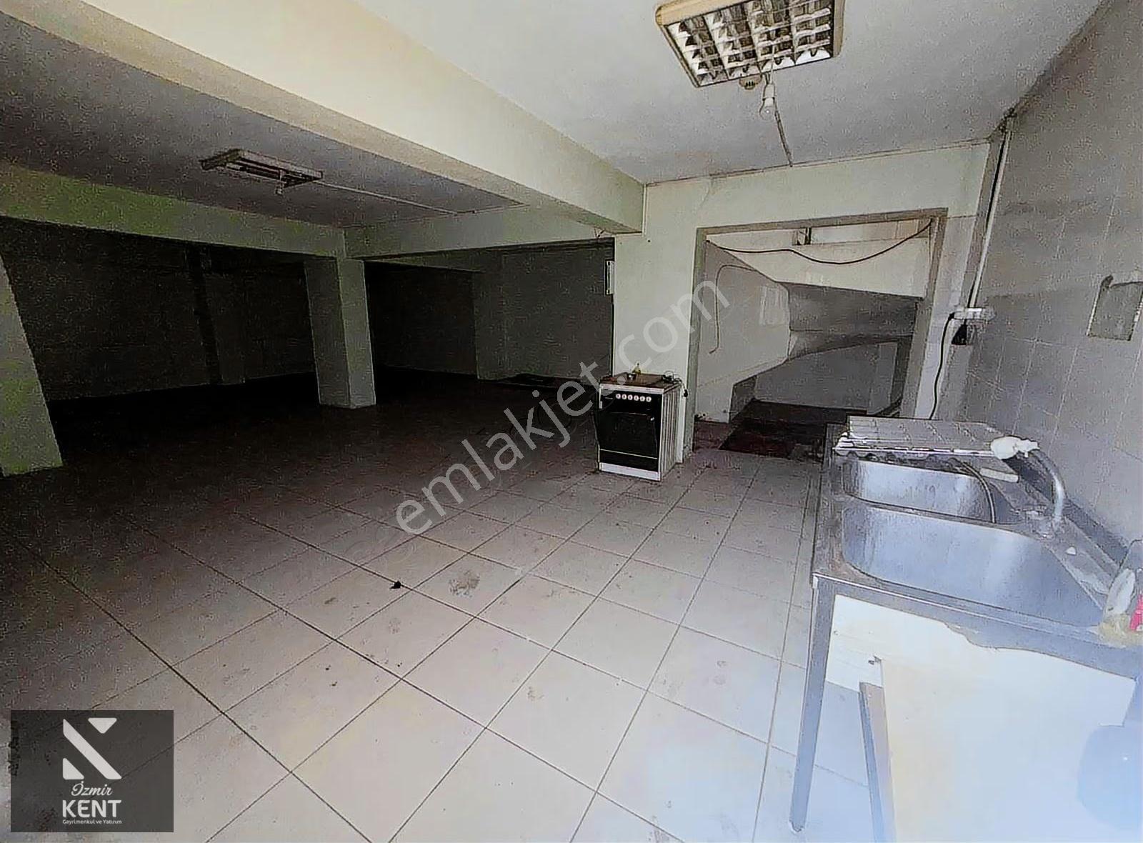 Kemalpaşa Satılık Dükkan 420m2 Batar Katlı Depolu - Görsel 11
