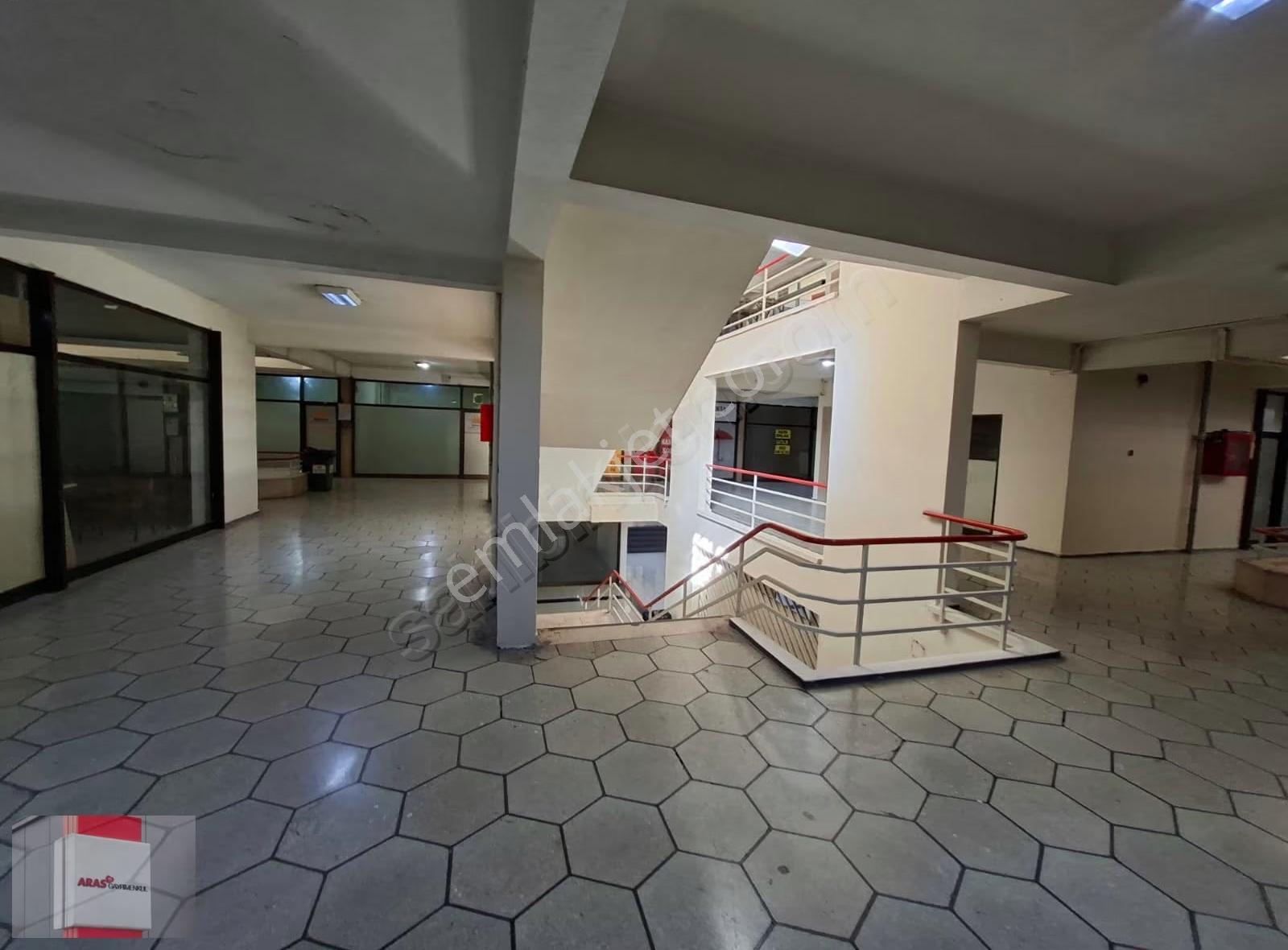 Hazım Ulu Şahin İş Merkezinde Kiralık Ofis İş Yeri - Görsel 13