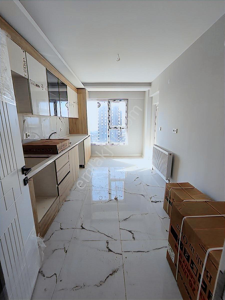 Bağımsız Geniş Mutfaklk Sıfır 2+1 Kiralık Daireler - Görsel 22
