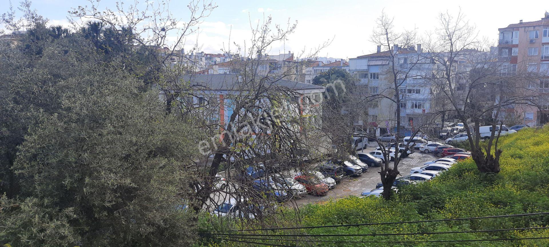 Üçkuyular 12 Sokakta Metro Yakını 40m2 Kiralık Dükkan - Görsel 32