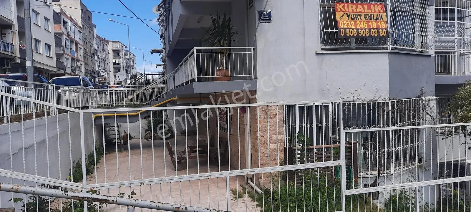 Üçkuyular 12 Sokakta Metro Yakını 40m2 Kiralık Dükkan - Görsel 5