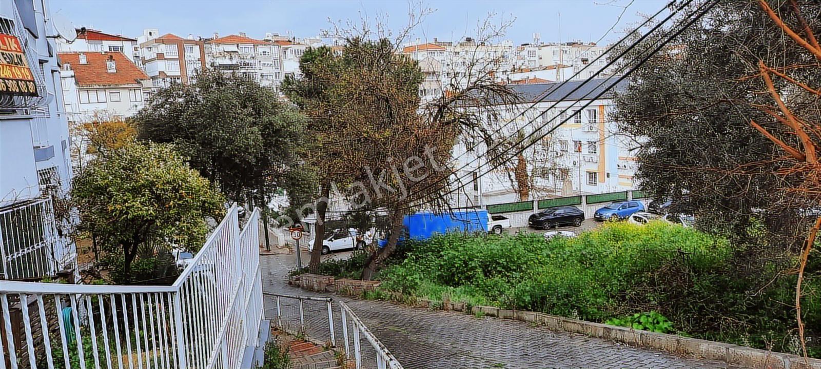 Üçkuyular 12 Sokakta Metro Yakını 40m2 Kiralık Dükkan - Görsel 14