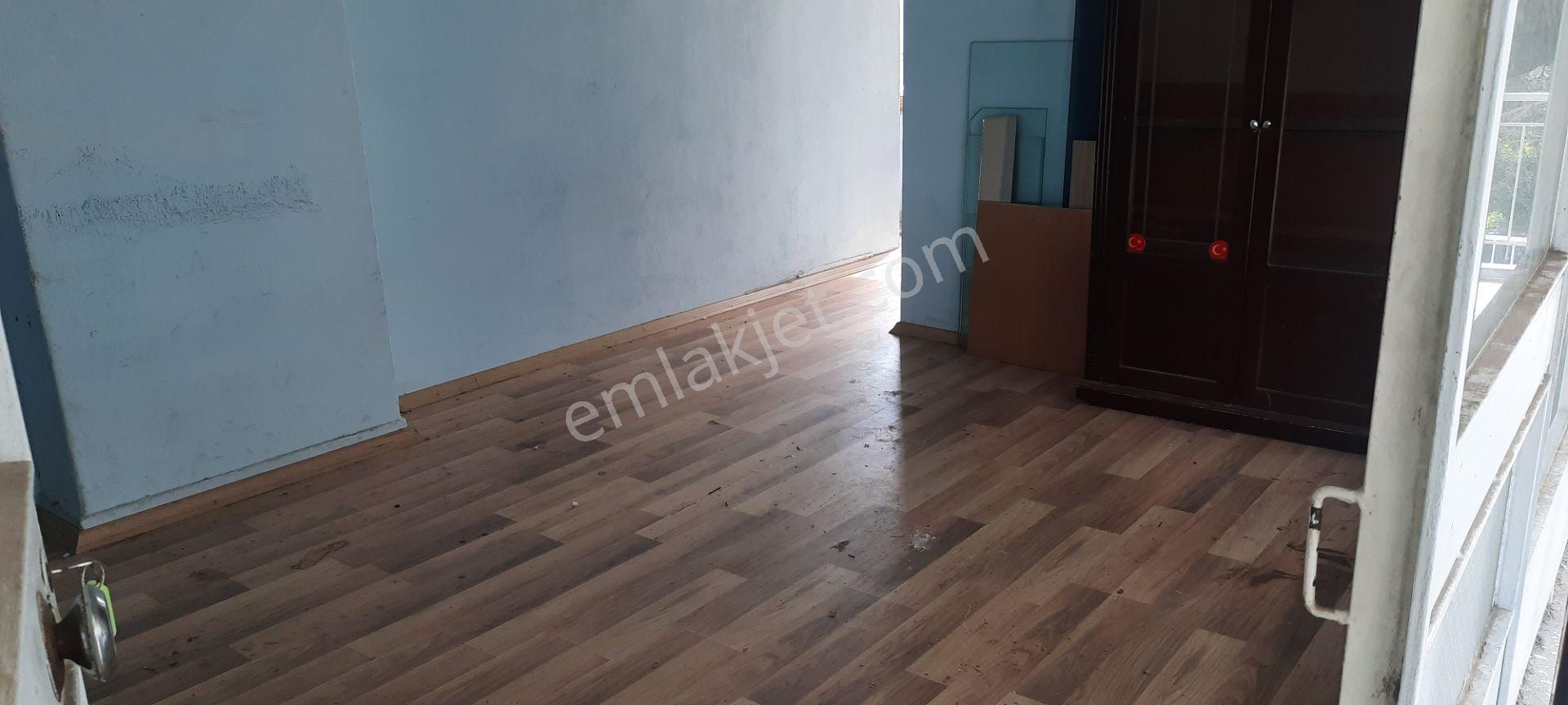 Üçkuyular 12 Sokakta Metro Yakını 40m2 Kiralık Dükkan - Görsel 25