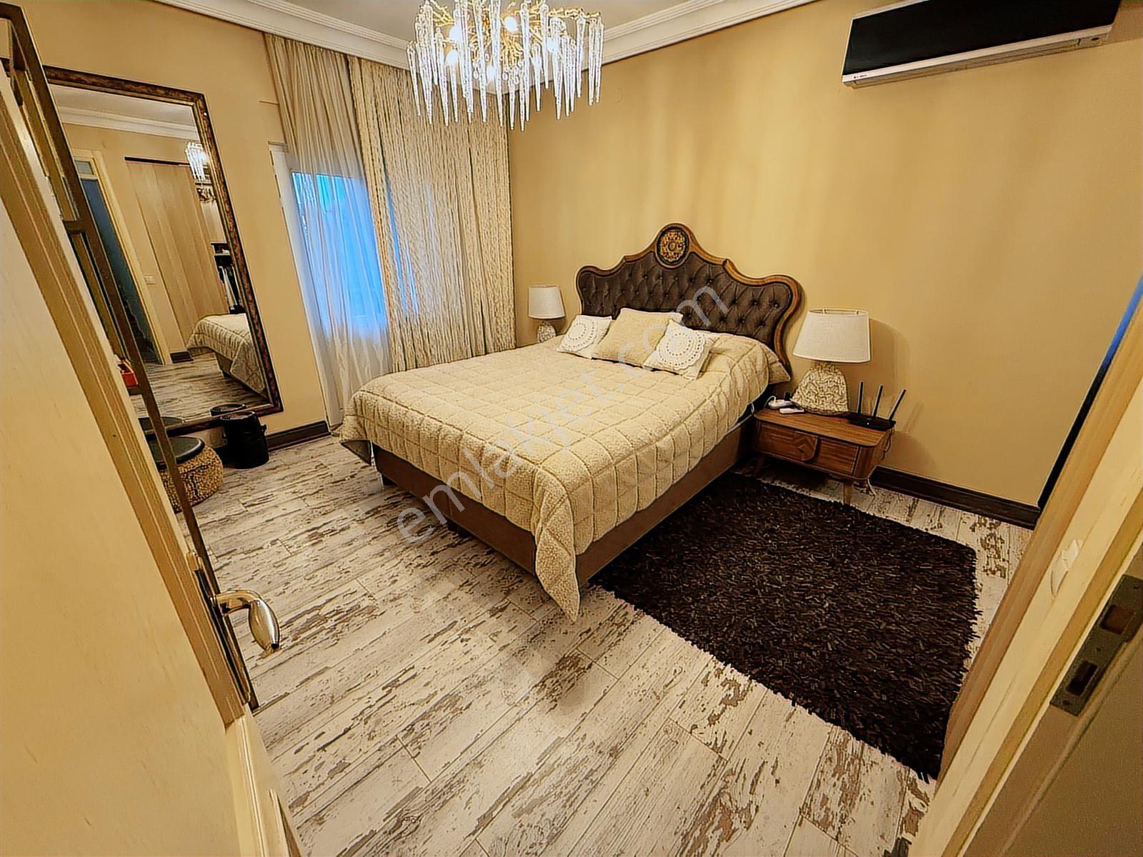 Kemer Çamyuva'da 2 Adet Trıplex 4+1 Eşyalı Havuzlu Satılık Villa - Görsel 17