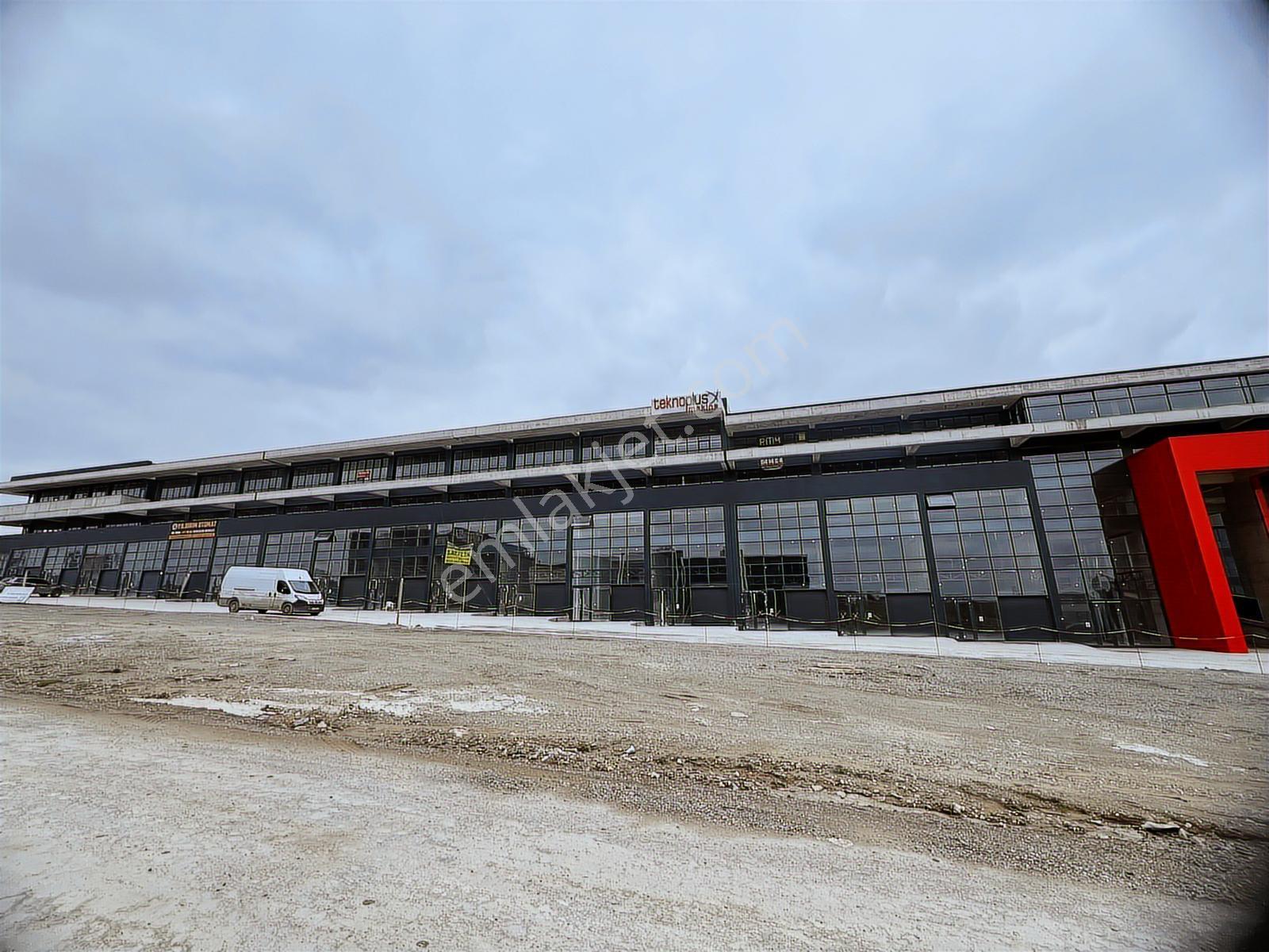 Kartal'dan Anteks Arıkanlar Rota İş Merkezinde 1. Kat 140 M² - Görsel 12