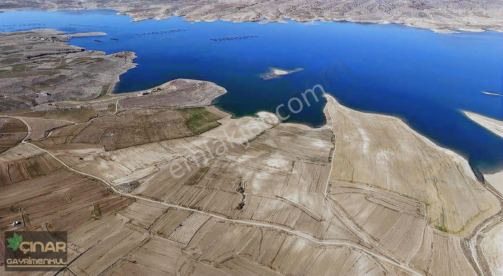 Emmilerde Baraj Manzaralı 5.500 M2 Tek Tapu Satılık Tarla - Görsel 28
