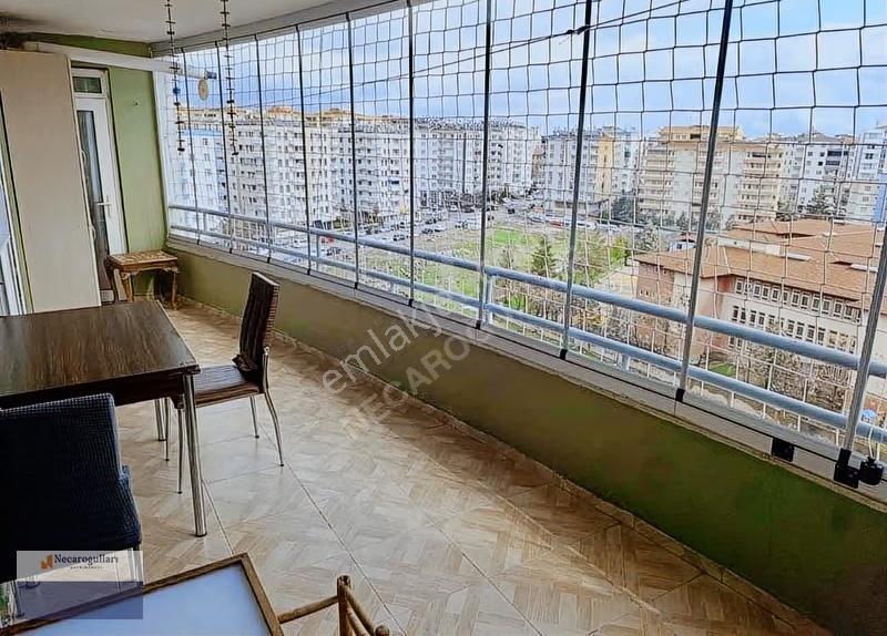 Necaroğullarından Memorıal Hastahanesi Civarı 3+1 - Görsel 38
