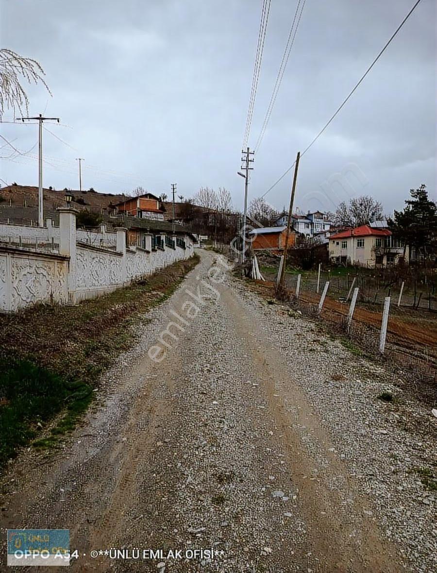 Ünlü Emlaktan Şehre 9km Mesafede Satılık İmarlı Müstakil Arsa - Görsel 9