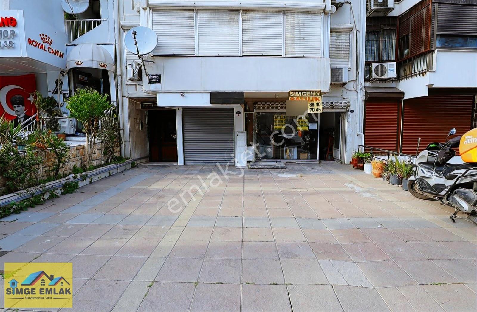 Simge Emlak Göztepe Mithatpaşa Caddesi Üzeri Satılık İşyeri - Görsel 9