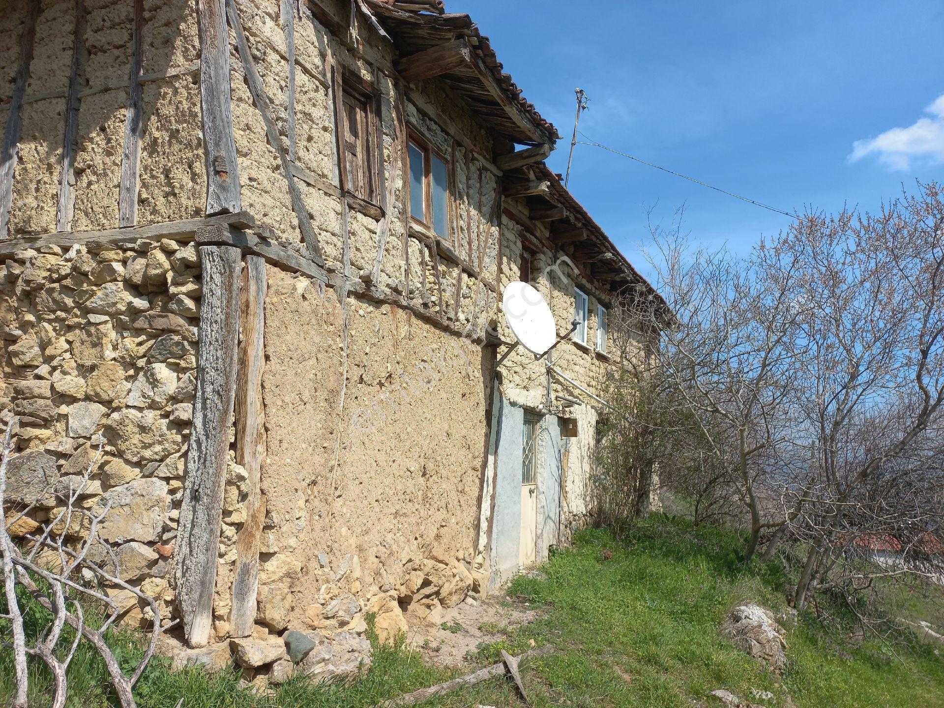 Arsa Fiyatına Köy Evi - Görsel 11