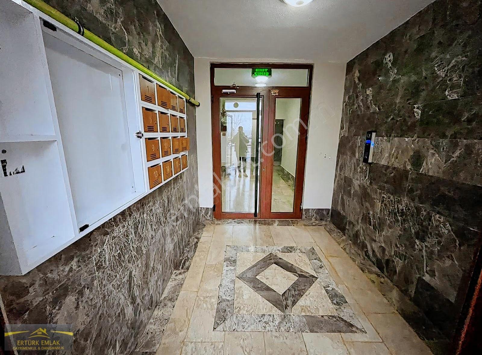 Ertürk Emlak'tan Toki Konutlarında 2+1 90 M2 Güney Cephe Ara Kat - Görsel 19