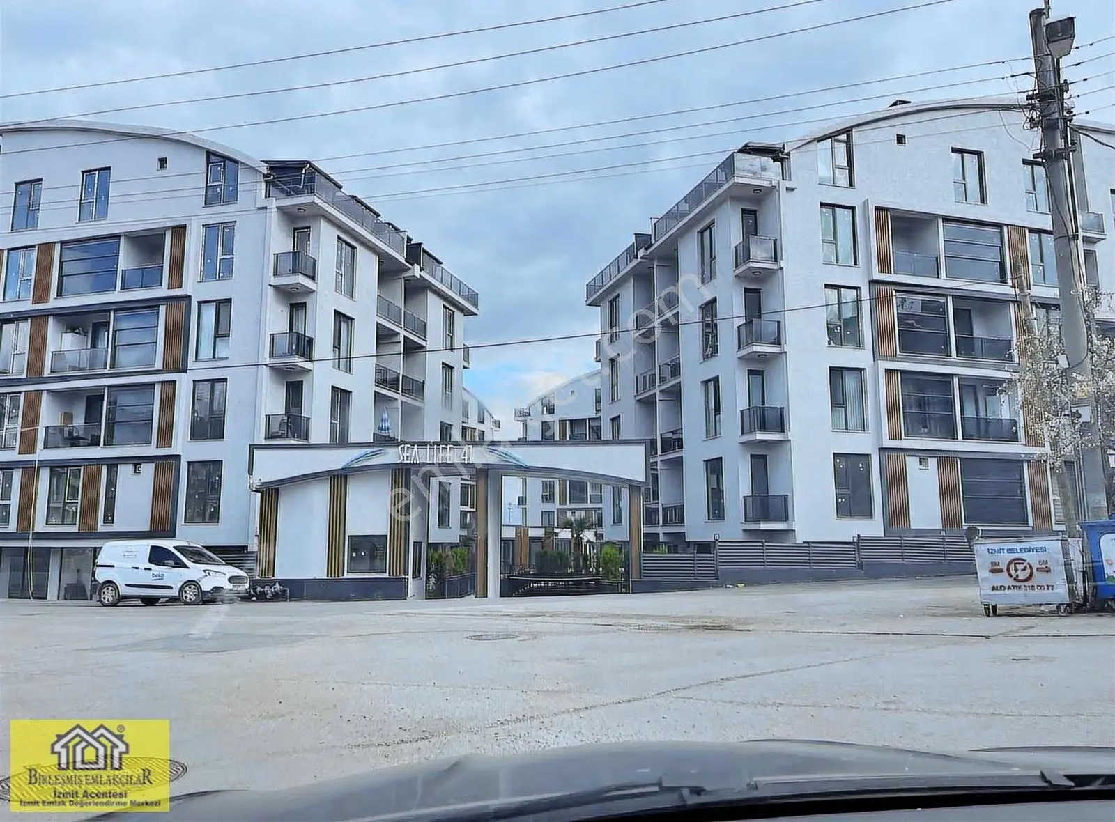 İzmit Plajyolu Sea Lıfe 41 Sitesinde Kiralık 2+1 Daire