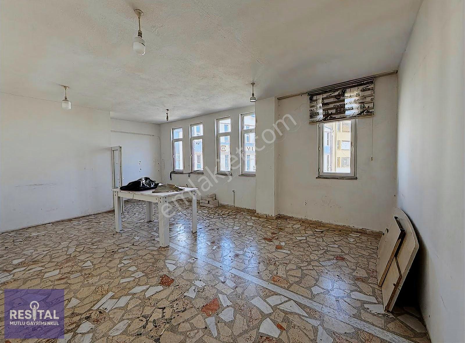 Rs Mutlu Vişne Bölgesinde 840 M2 Çift Cepheli 3 Kat Satılık Bina - Görsel 12