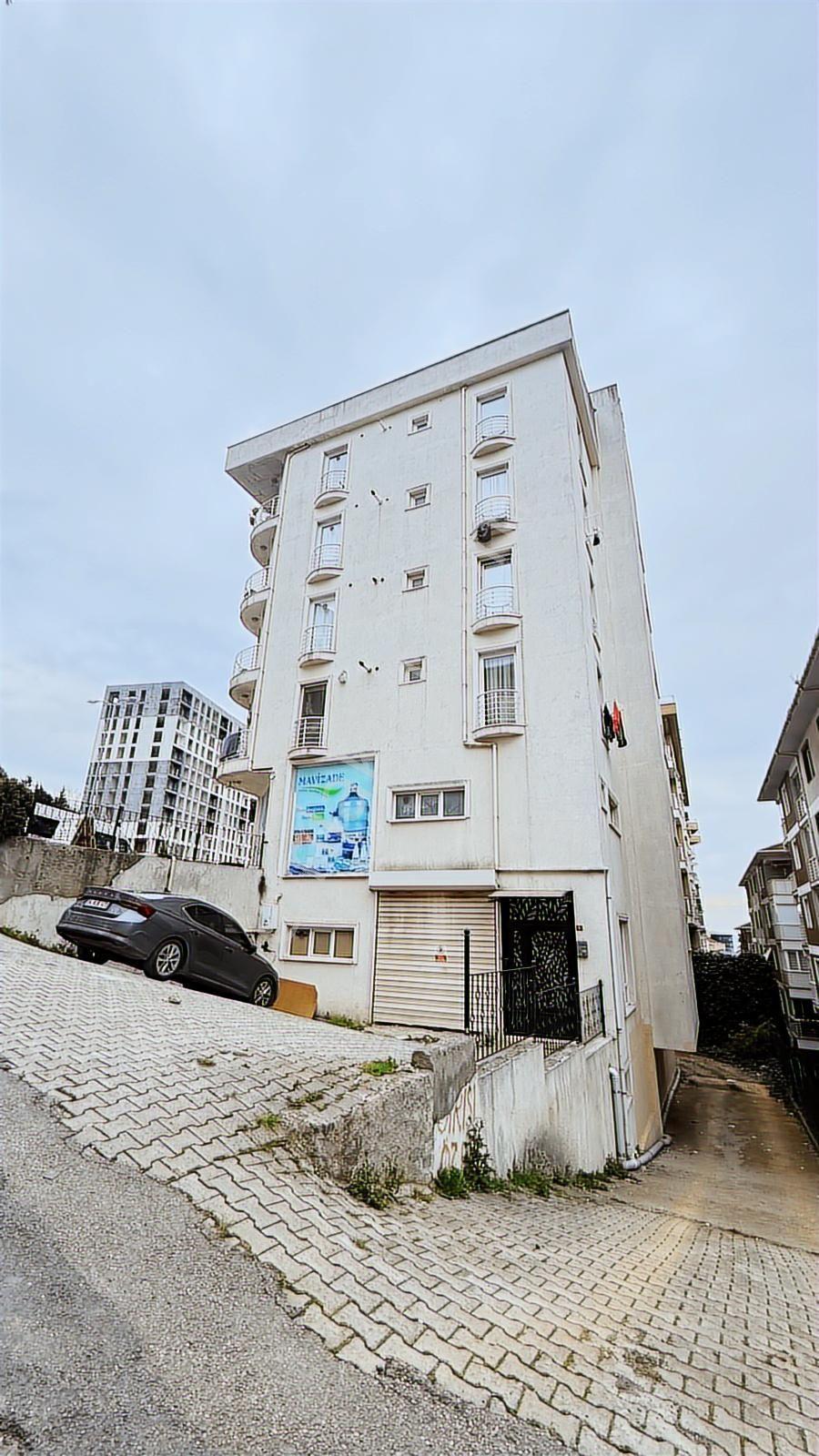 Yayalar Metroya Yürüme Mesafede Önü Açık Manzaralı Fırsat Daire - Görsel 2