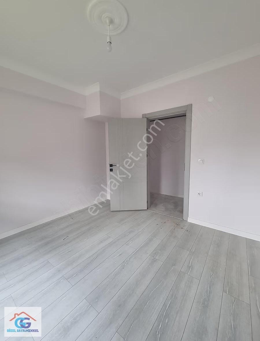 Gözel Gayrimenkulden Kartepe F.s.mehmet Mh.130 M2 3+1 Giriş Kat - Görsel 9