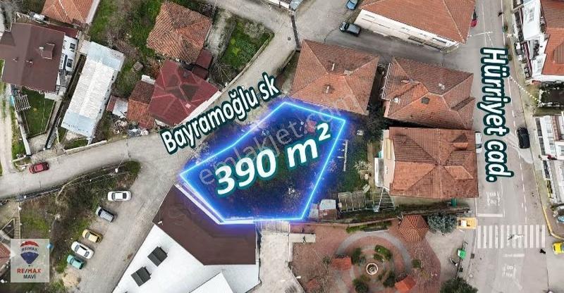 Remax Mavi'den Kocaeli Başiskele'de Deniz Manzaralı Satılık Arsa - Görsel 3