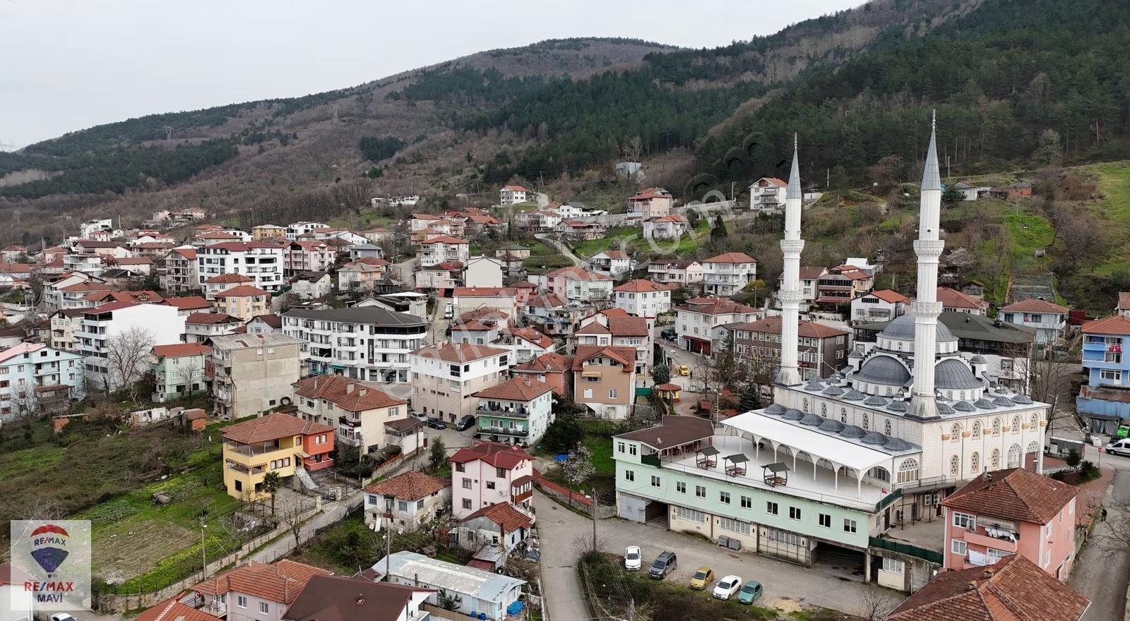 Remax Mavi'den Kocaeli Başiskele'de Deniz Manzaralı Satılık Arsa - Görsel 9