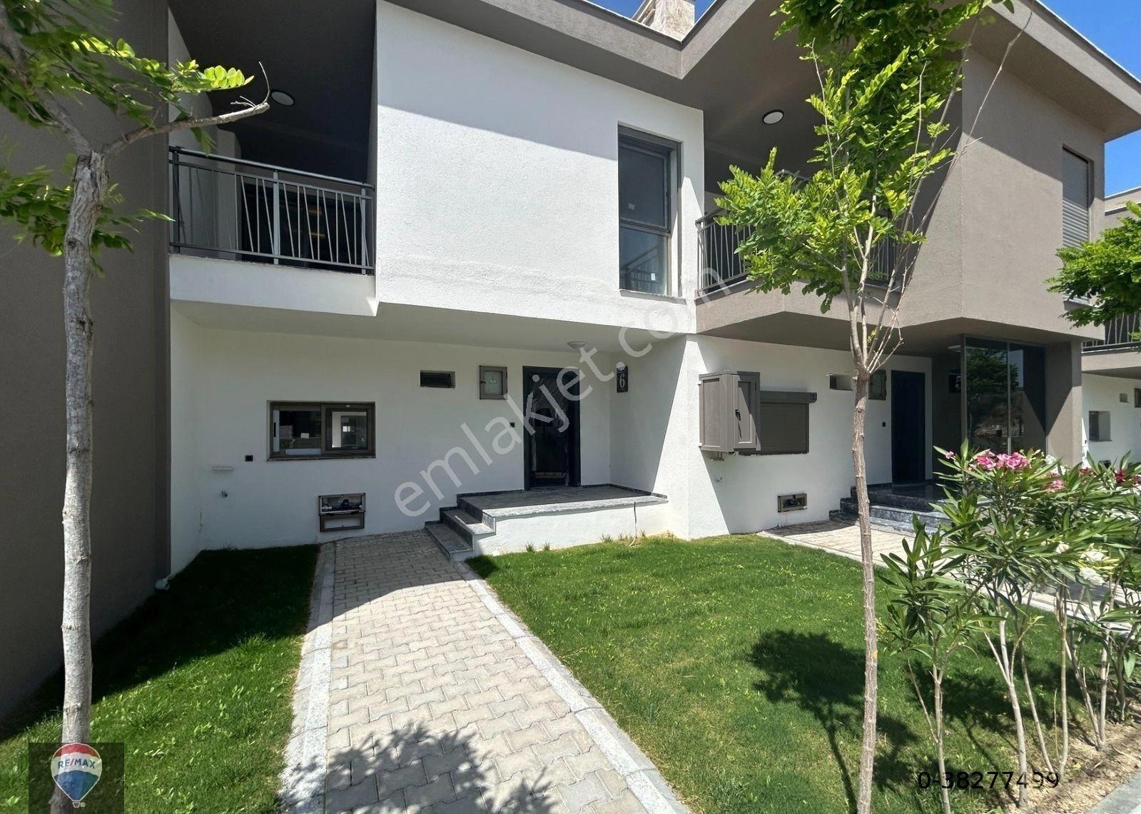 Soğucak Mevkii Denize Yakın Modern Dubleks Villa Satışta!!! - Görsel 24