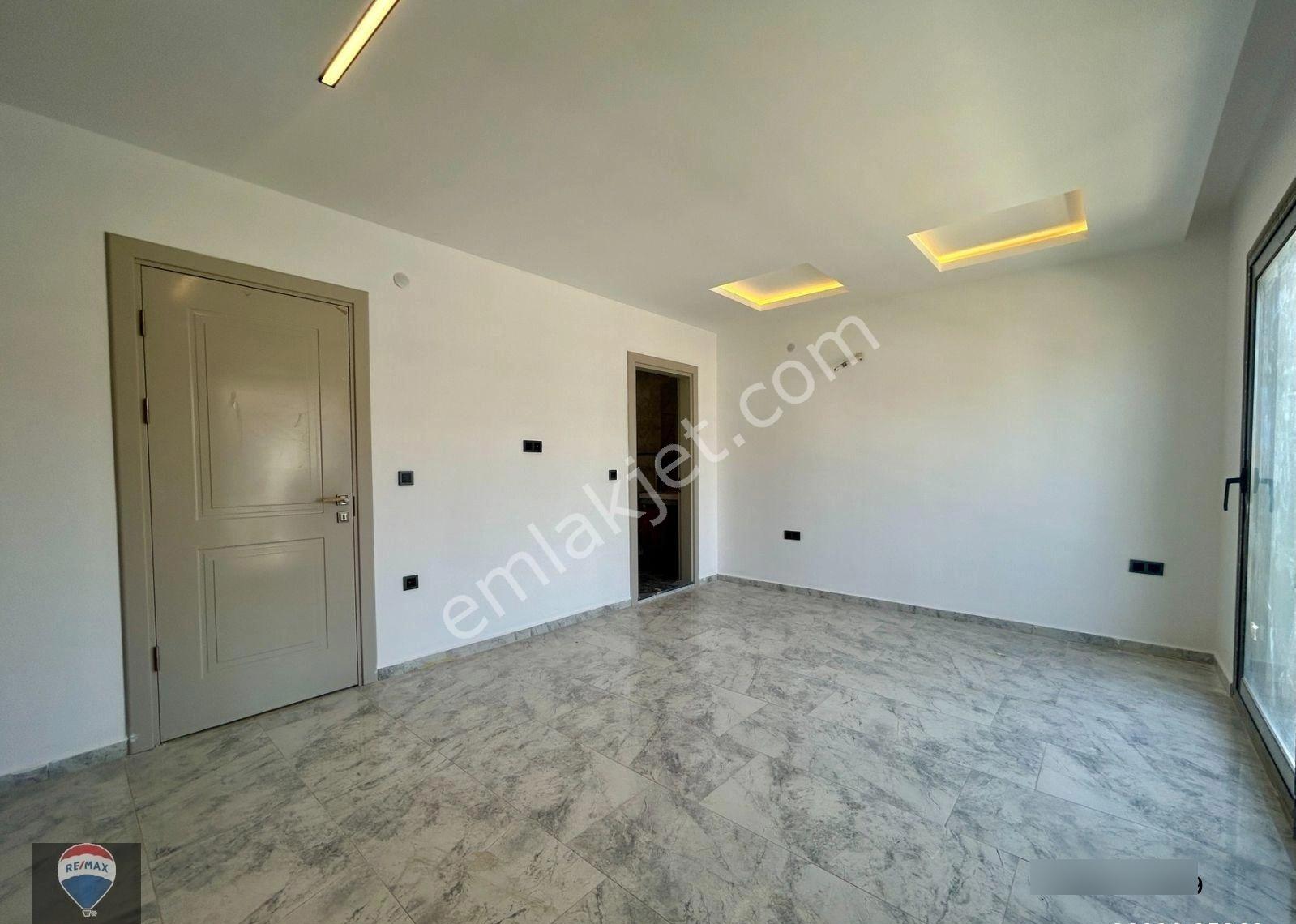 Soğucak Mevkii Denize Yakın Modern Dubleks Villa Satışta!!! - Görsel 15