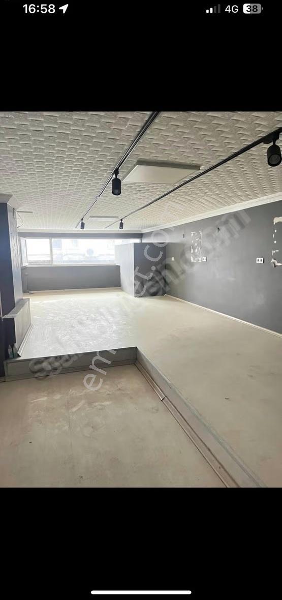 Baron Emlaktan Çarşı İçinde Kiralık Dükkan - Görsel 10