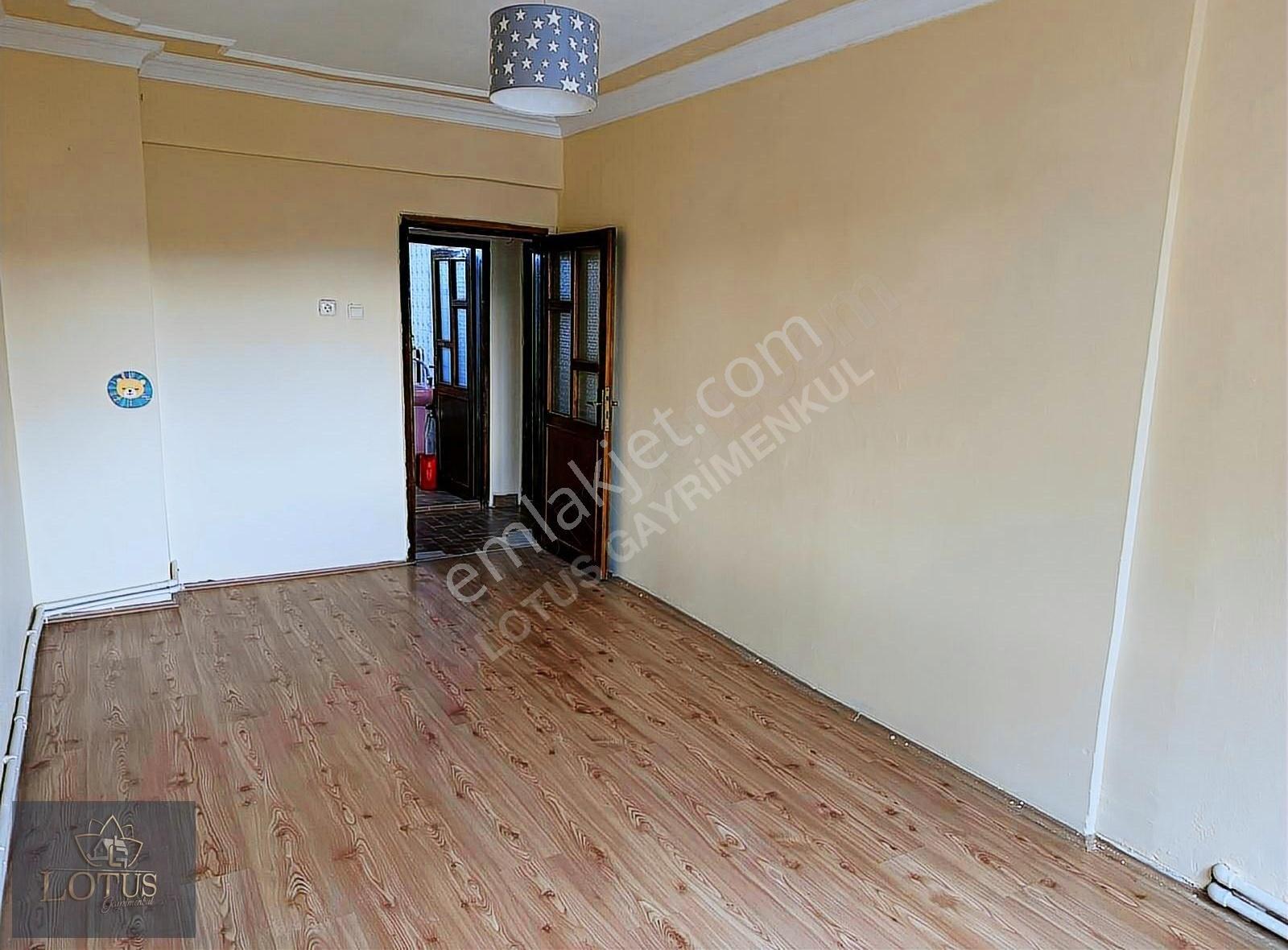 Derince 60 Evler Sahile Yakın Konumda 3+1 128 M2 Kiralık Daire - Görsel 7