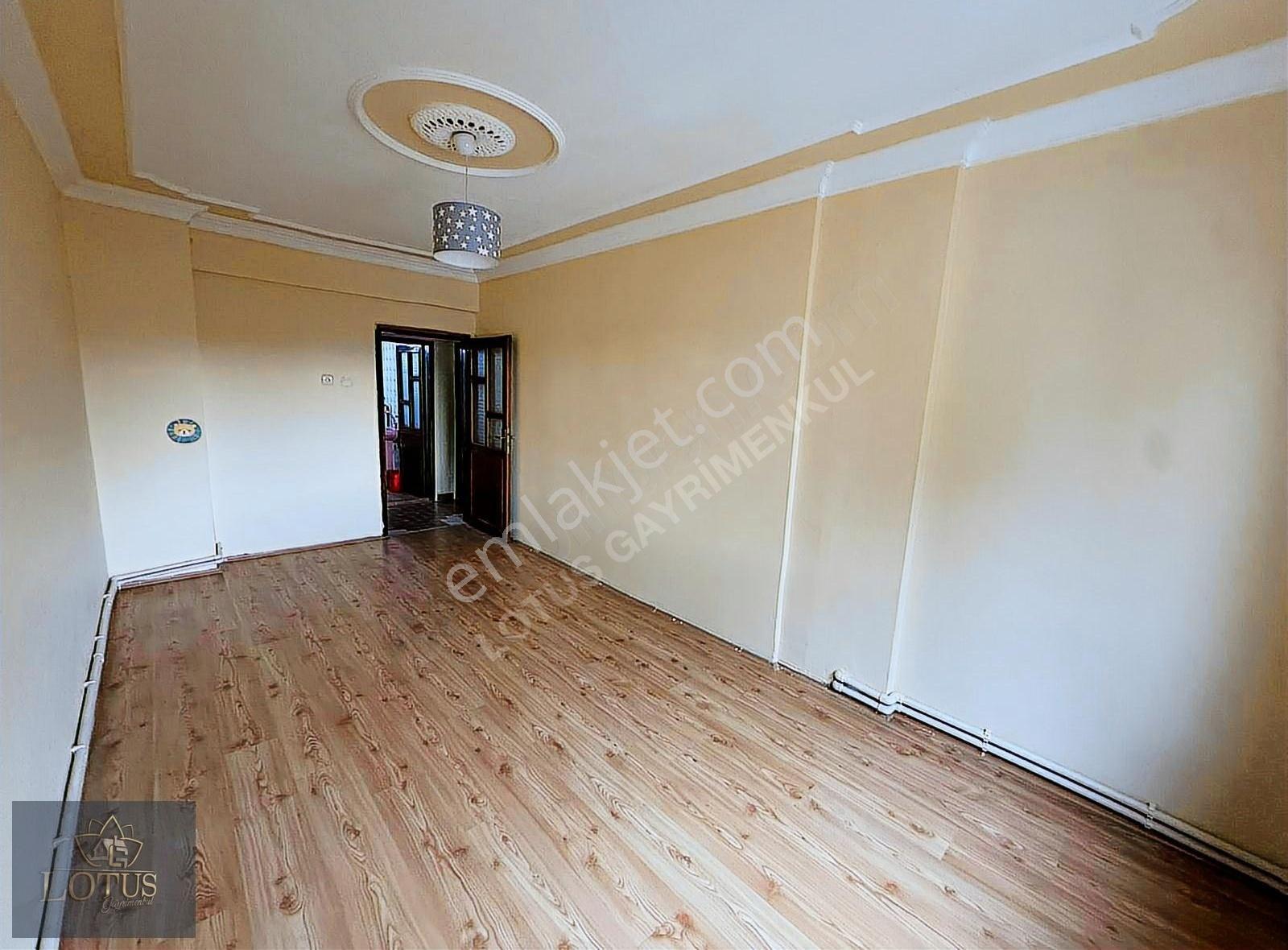 Derince 60 Evler Sahile Yakın Konumda 3+1 128 M2 Kiralık Daire - Görsel 22