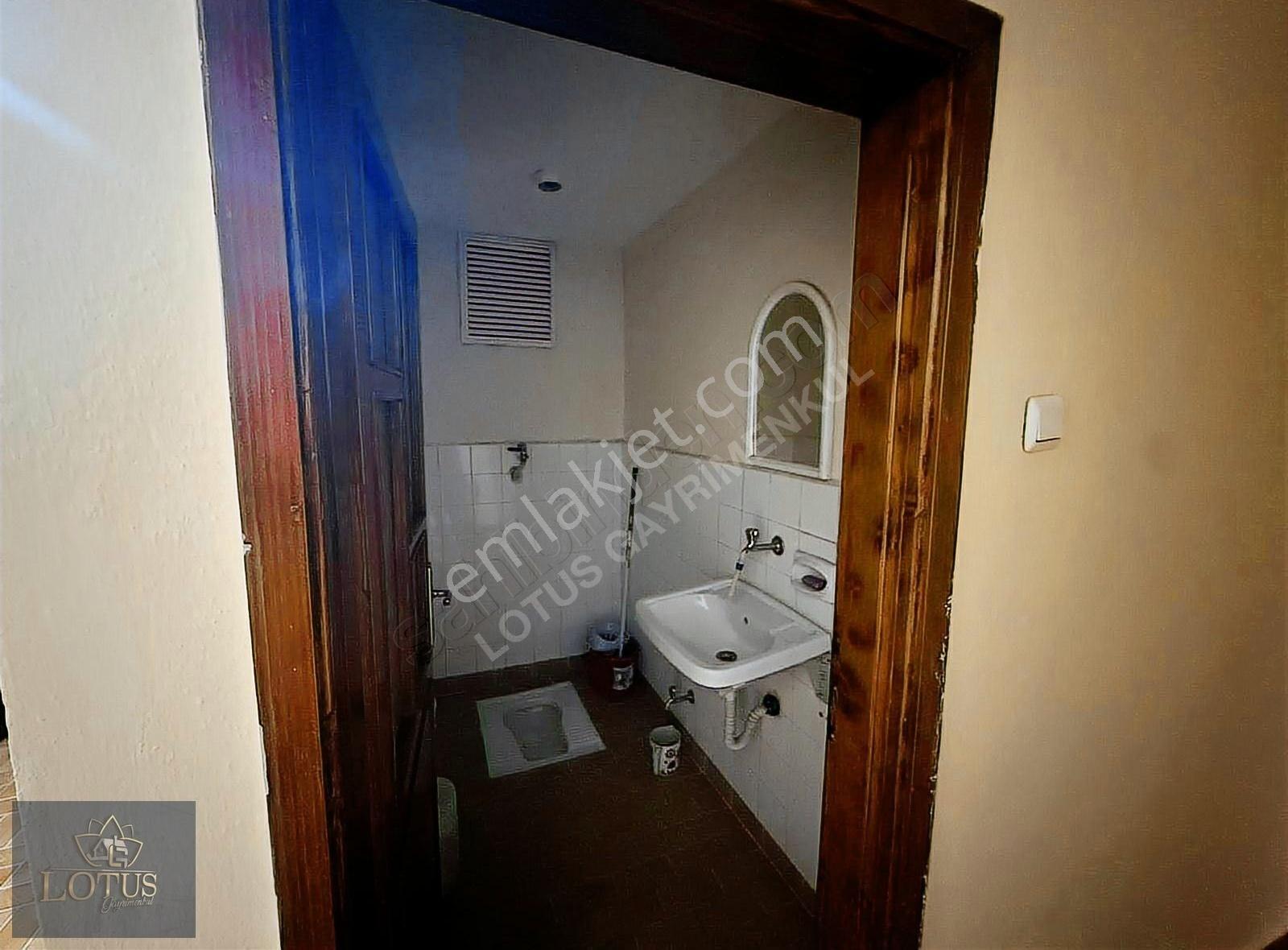 Derince 60 Evler Sahile Yakın Konumda 3+1 128 M2 Kiralık Daire - Görsel 20
