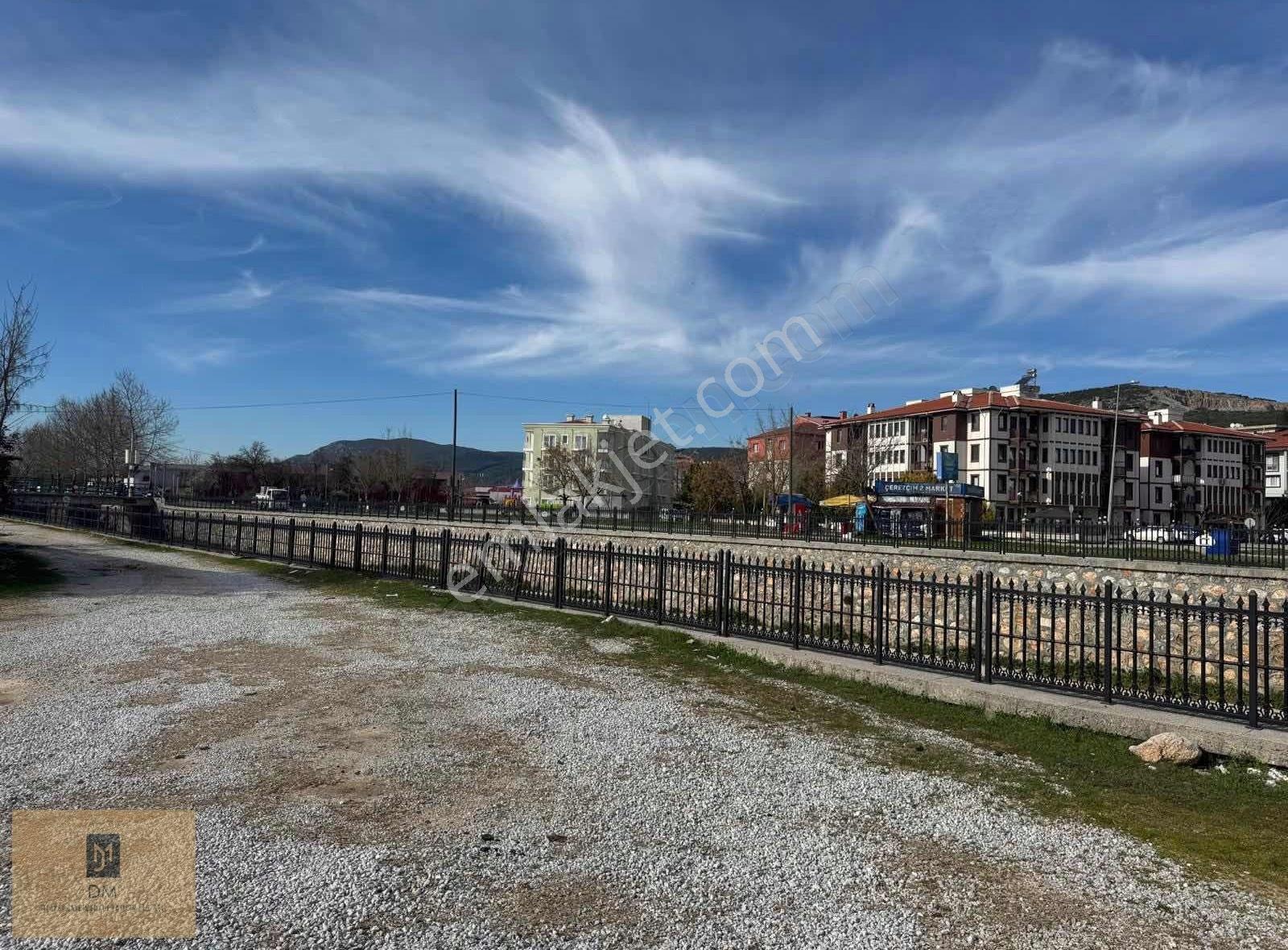 Orhaniye Mah'de Kaçırılmayacak Yatırım Fırsatı 1.500 M2 Arazi - Görsel 24