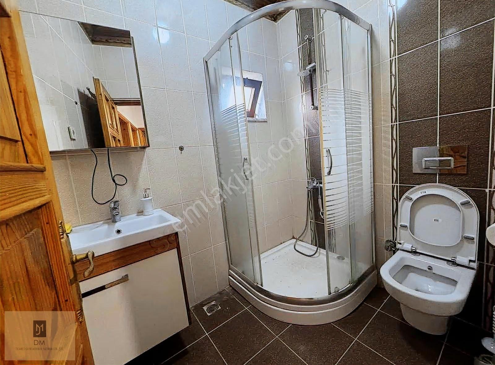 Akyaka Çarşıda Tam Müstakil Bahçeli, Eşyalı, Kiralık 3+1 Villa - Görsel 9