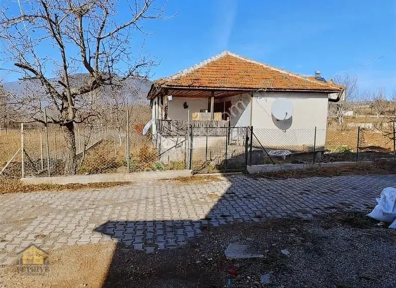 Seydikemer Dont Yaylasında Satılık Müstakil Ev