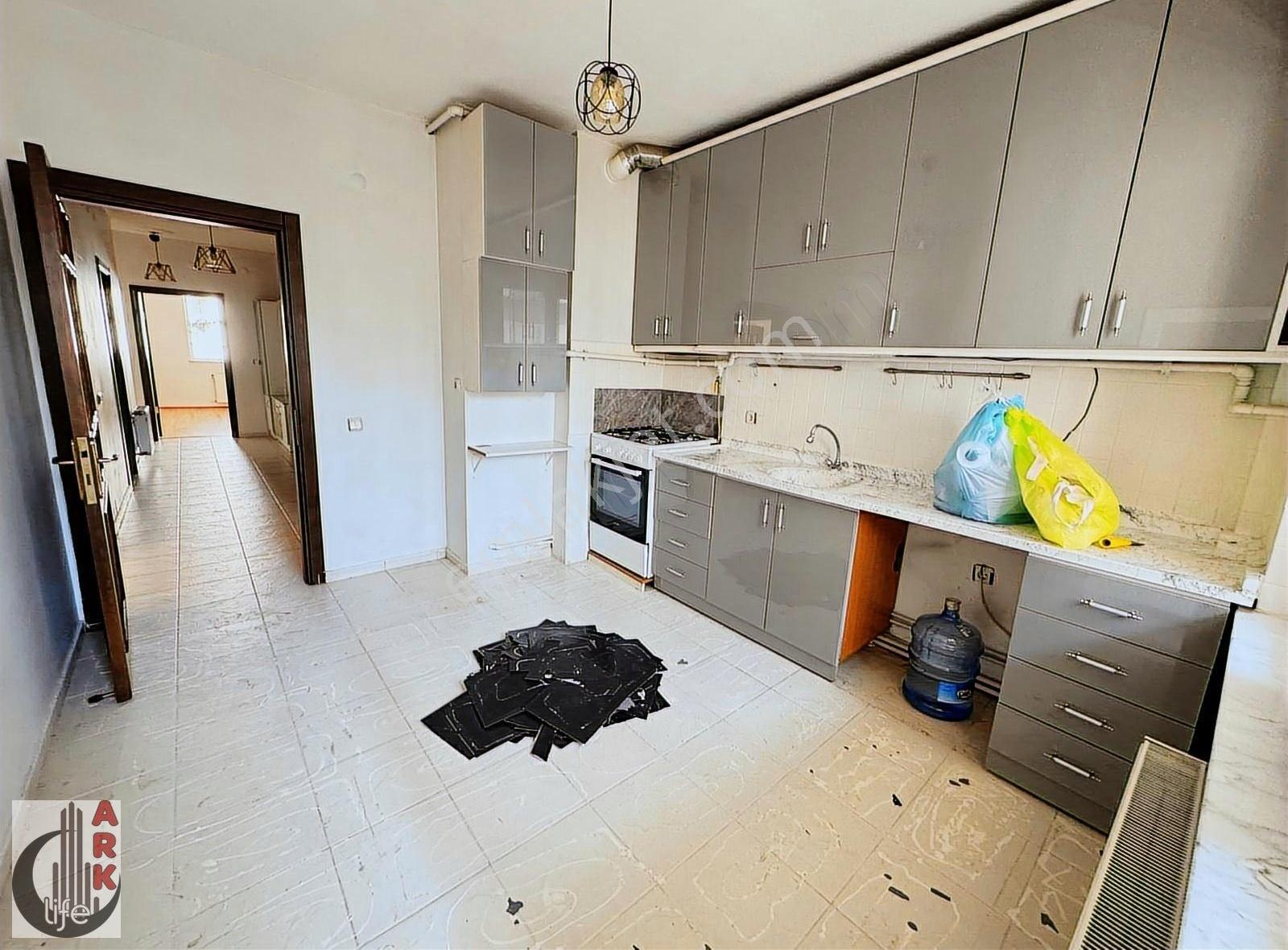 Ark Life'dan Güllük Mahallesi Hat Boyu Caddesi Yakını 130m² 3+1 - Görsel 10