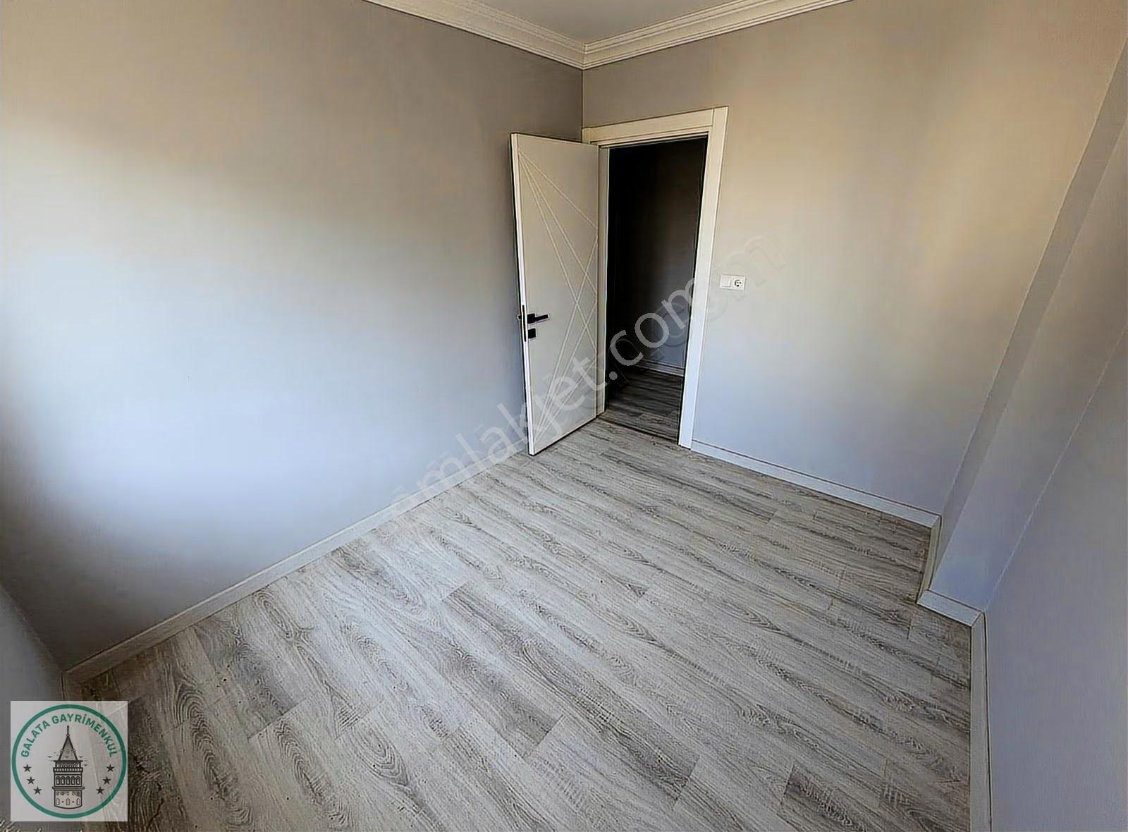 Galata,dan Aydın Köşk Soğukkuyu Mah,de 3+1 Satılık 120 M² Daire - Görsel 13